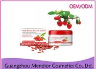 چین Goji Berry طبیعی ویتامین A کرم صورت سالم Hyaluronic Acid / Retinol 100ML شرکت
